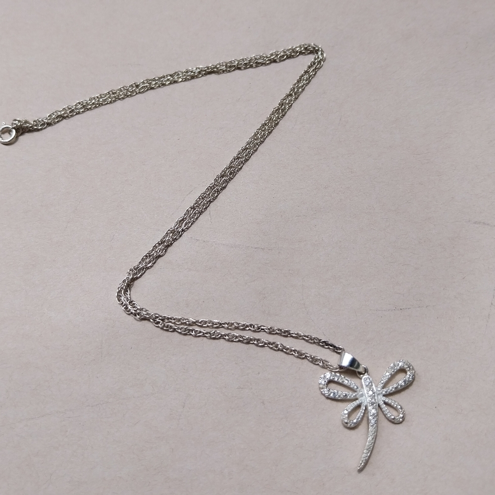 Sterling Silver Dragonfly Diamonts Pendant Necklace